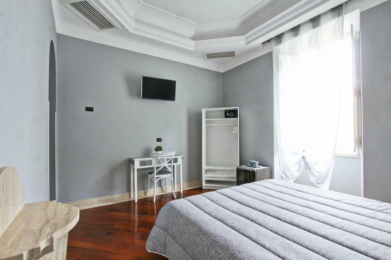 Rent Saint Peter *