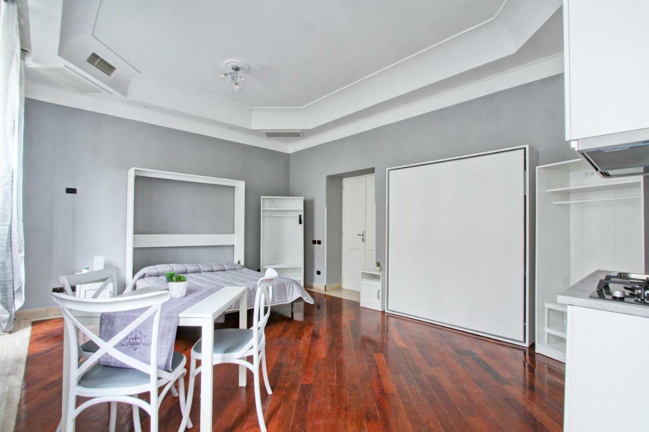 Rent Saint Peter * Rom